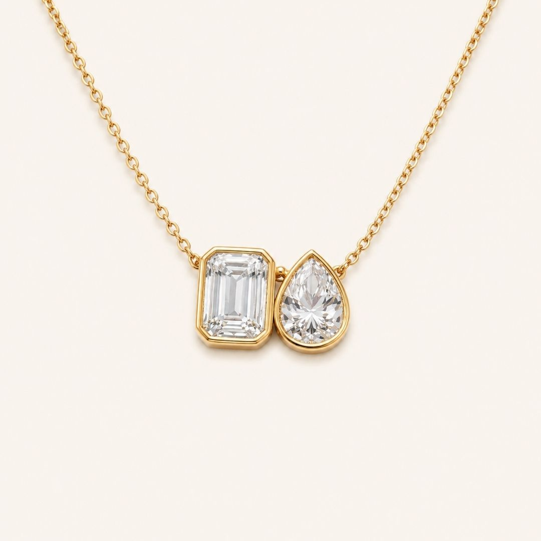 The Bloom Toi-et-Moi Diamond Necklace in Yellow Gold