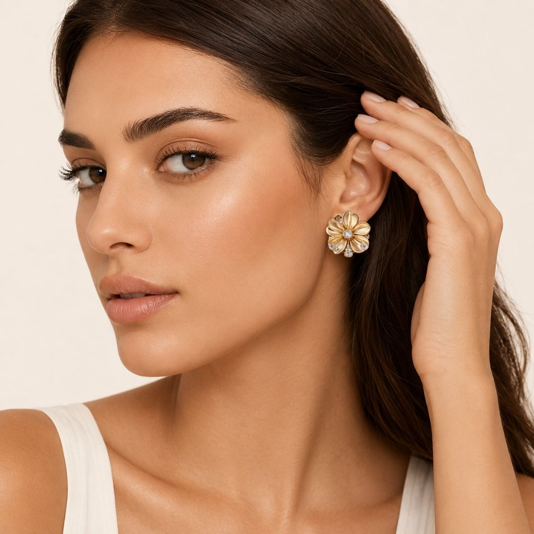 The Golden Aura Blooms — model view