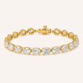 The Infinite Glow Tennis Bracelet in Yellow Gold