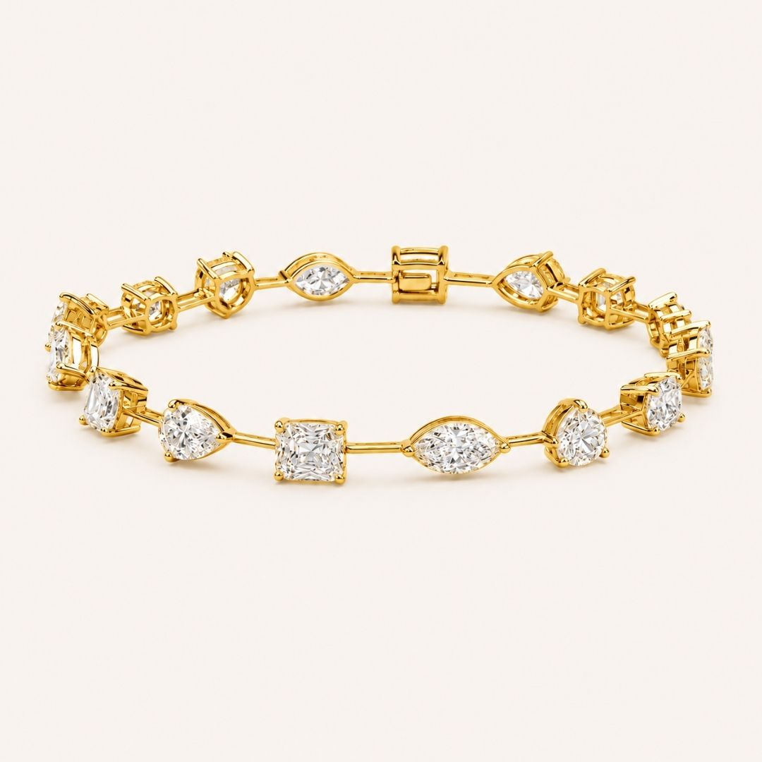 The Elan Bloom Bracelet in Yellow Gold